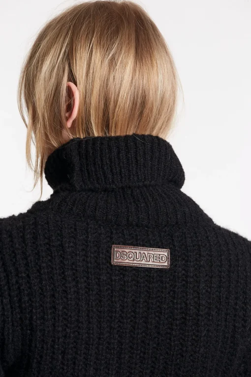 Alpaca Turtleneck Knit
