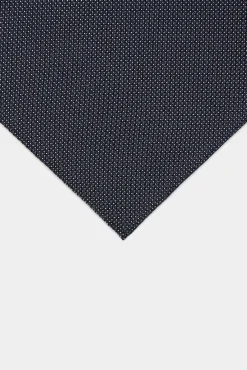 D2 Classic Pocket Square