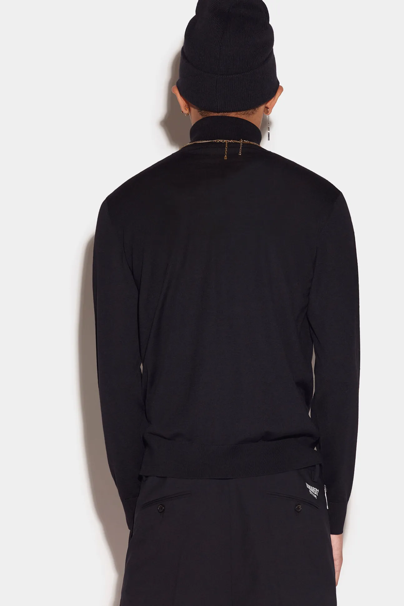 D2 Turtleneck Pullover