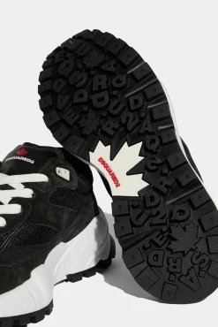 Free Sneakers